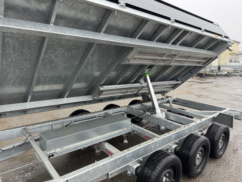 Trois semi-remorques bennes de 3 × 1 800 kg (3,5 t) – Image 4